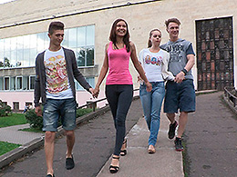 Teens Having a Home Fucking Party